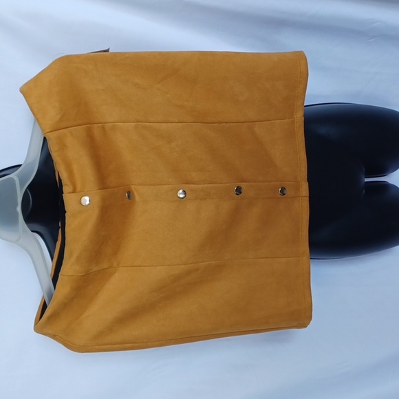Must Have Faux Suede mustard pull on mini skirt - Picture 1 of 6